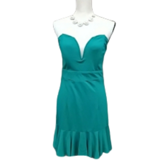 TFNC Dresses & Skirts - TFNC LONDON DRESS Party Strapless